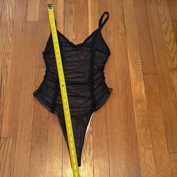 NWT Out from Under fully lined sheer / mesh ruched V neck bodysuit - Picture 16 of 16